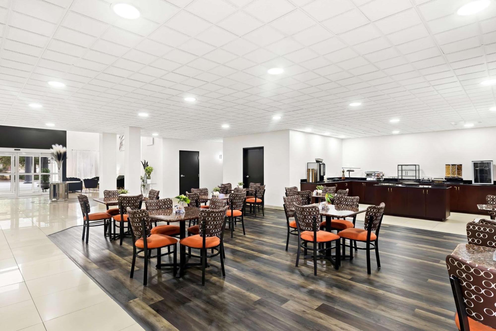 Sonesta Essential Savannah Georgetown Exterior foto