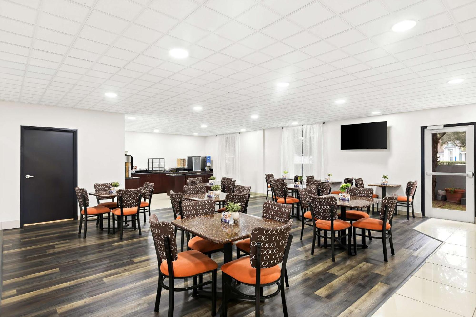 Sonesta Essential Savannah Georgetown Exterior foto