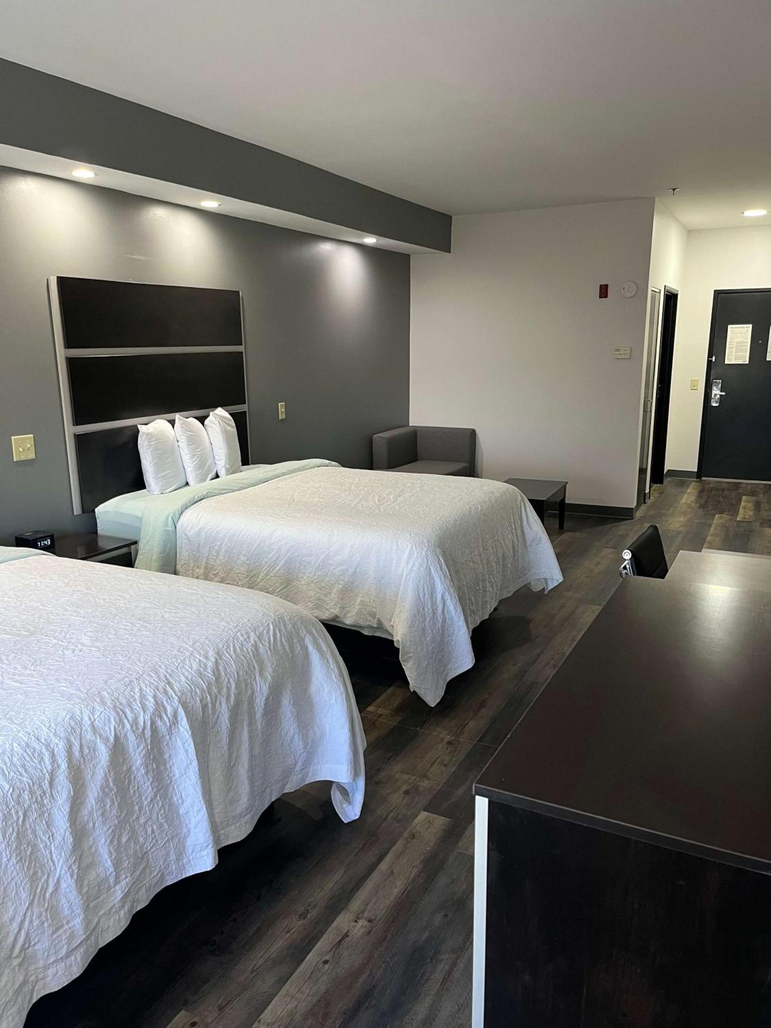 Sonesta Essential Savannah Georgetown Exterior foto