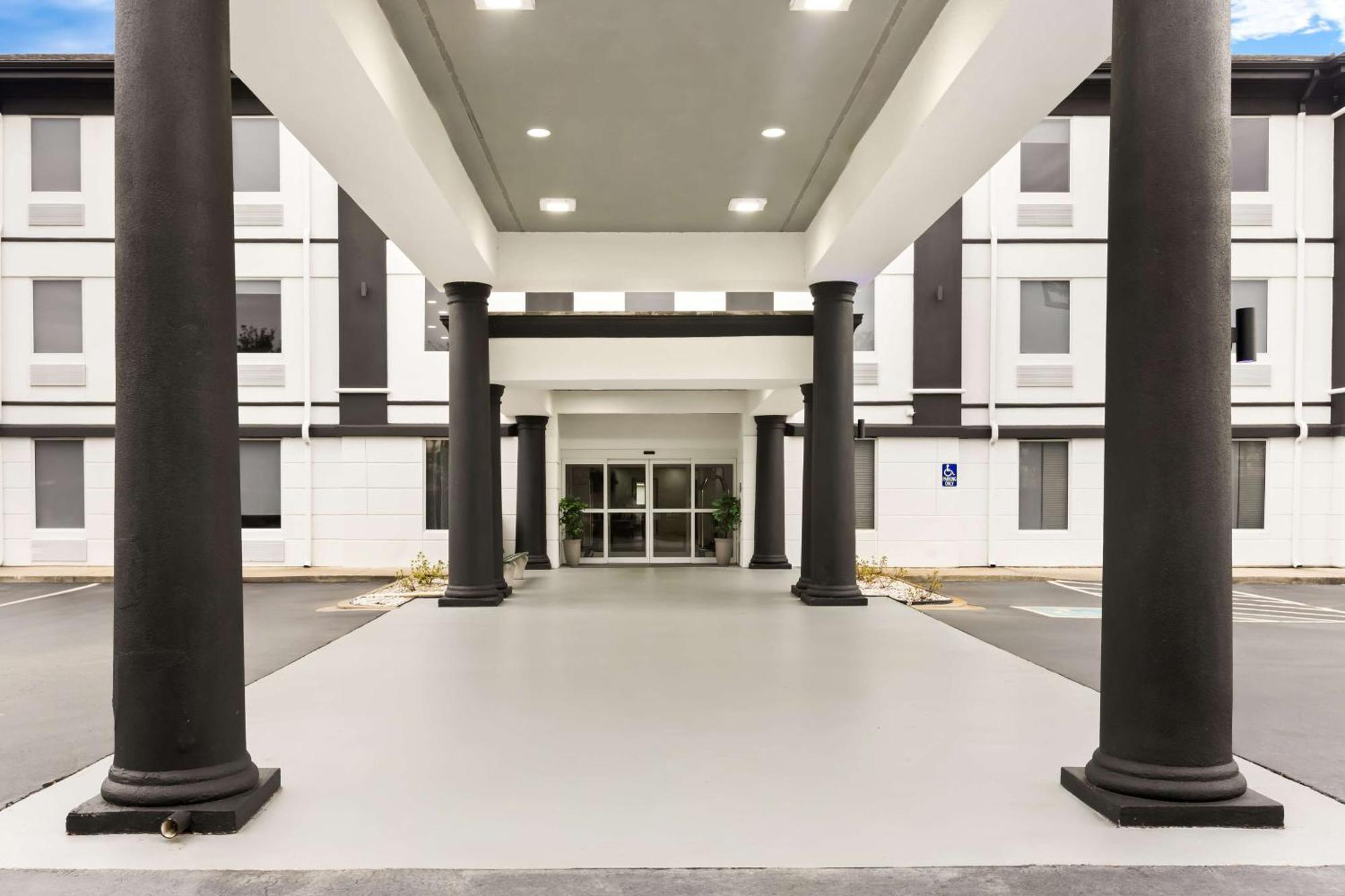 Sonesta Essential Savannah Georgetown Exterior foto